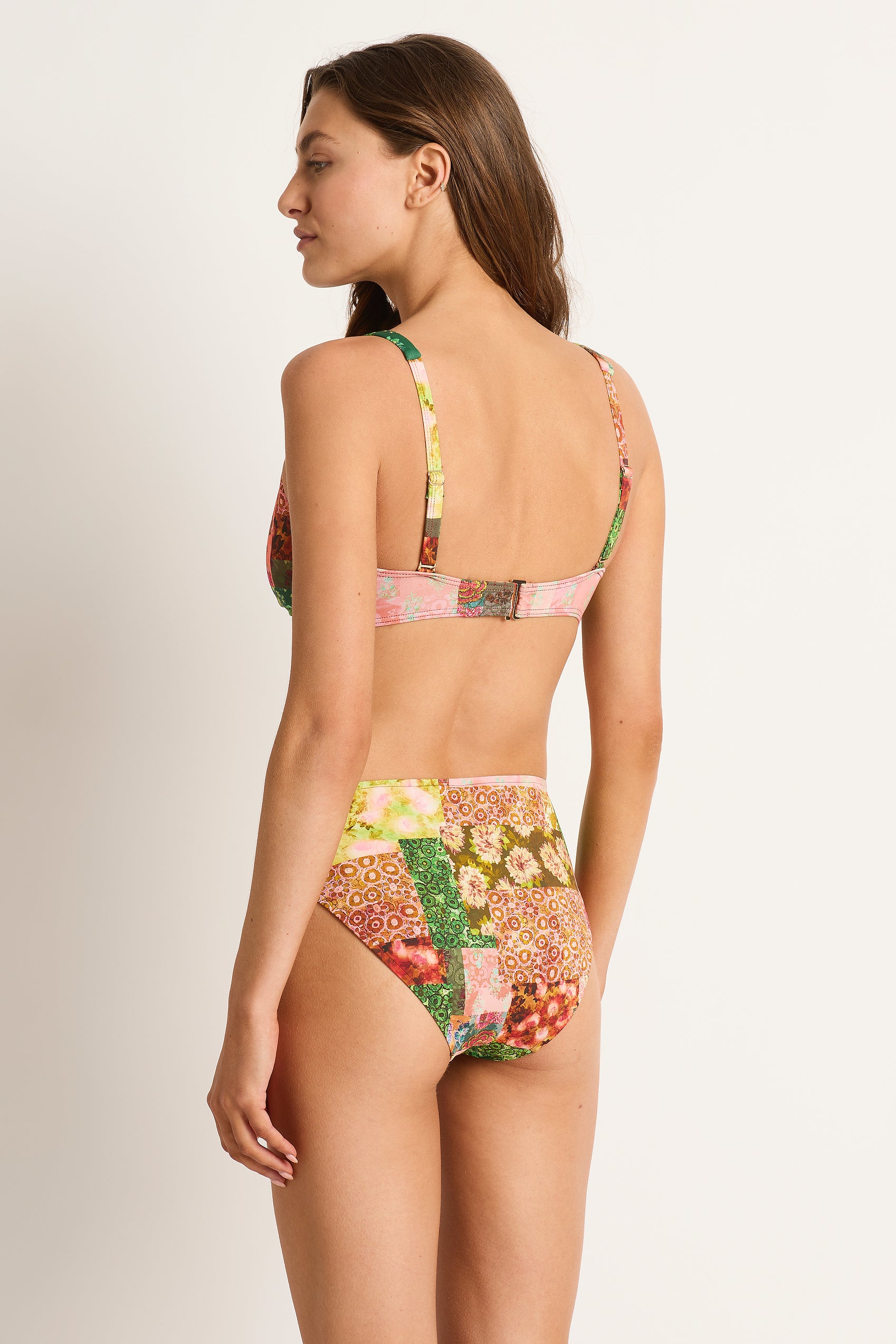 Shari Multi Fit Twist Crop - Bikini Tops - Monte & Lou