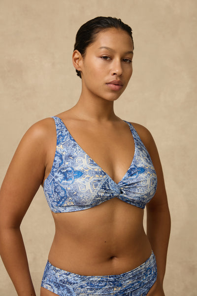 Lauren Multi Fit Twist Crop