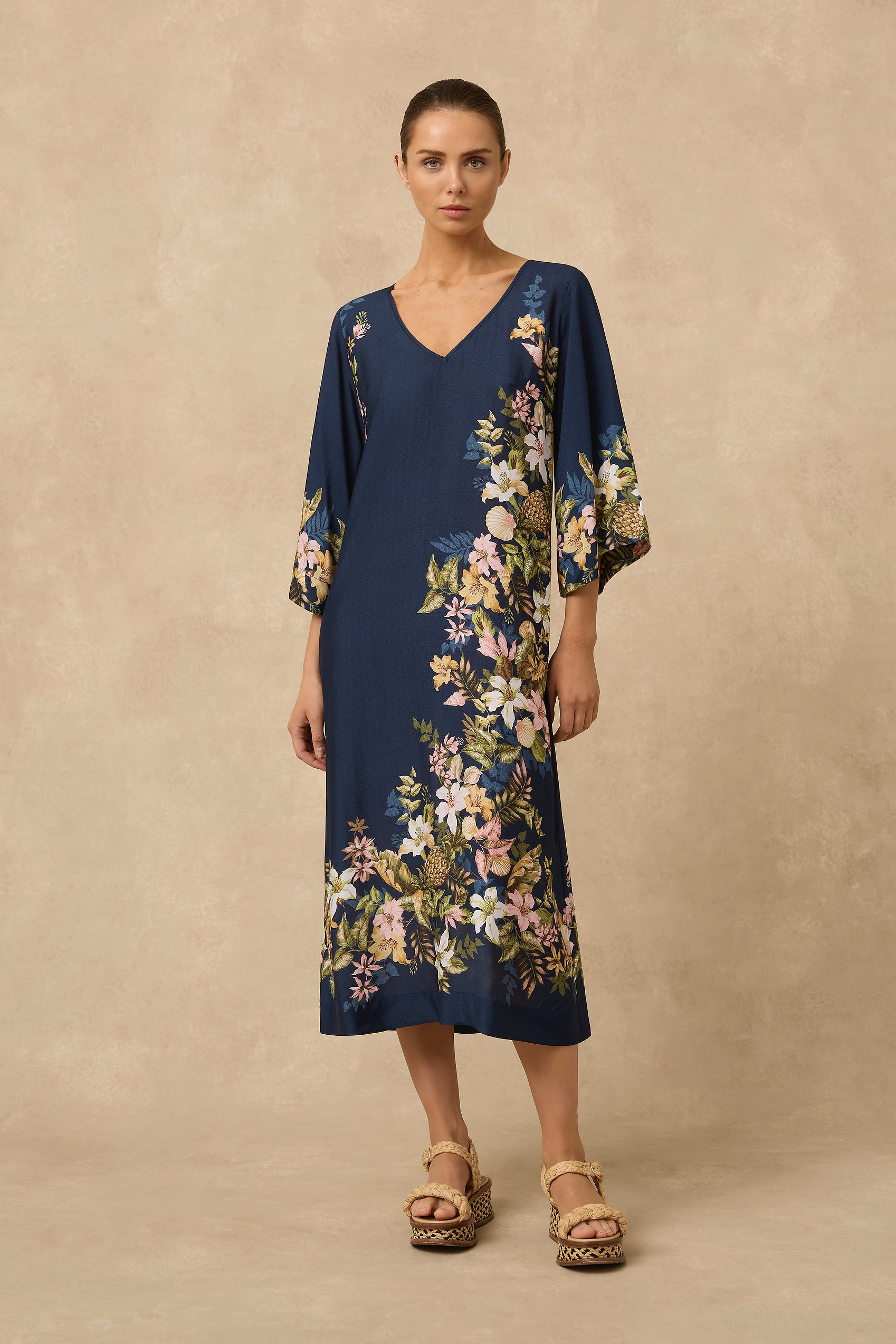 Maya Kaftan