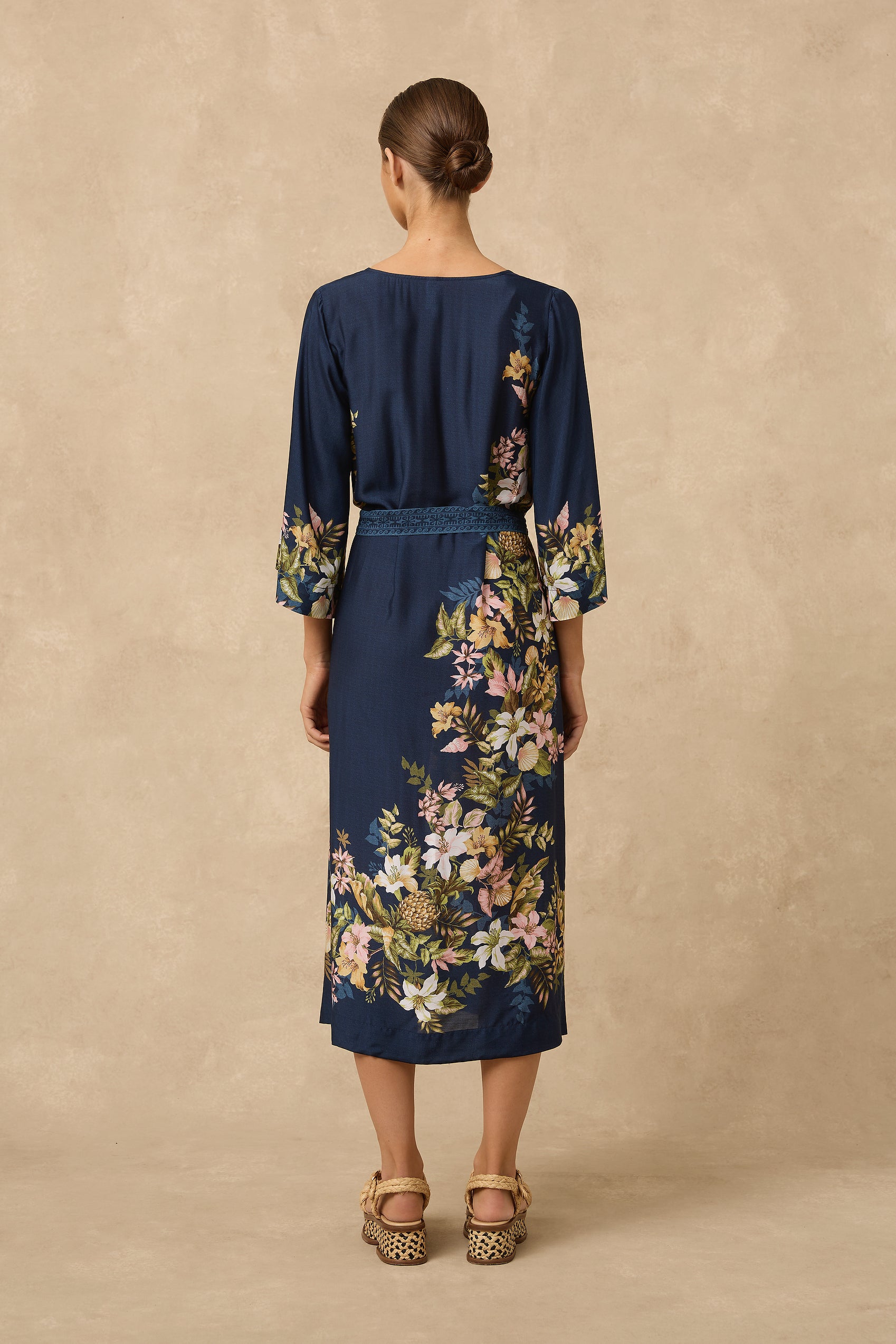 Maya Kaftan