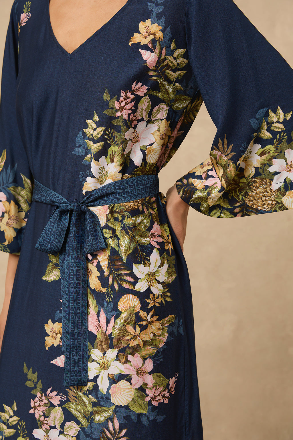 Maya Kaftan