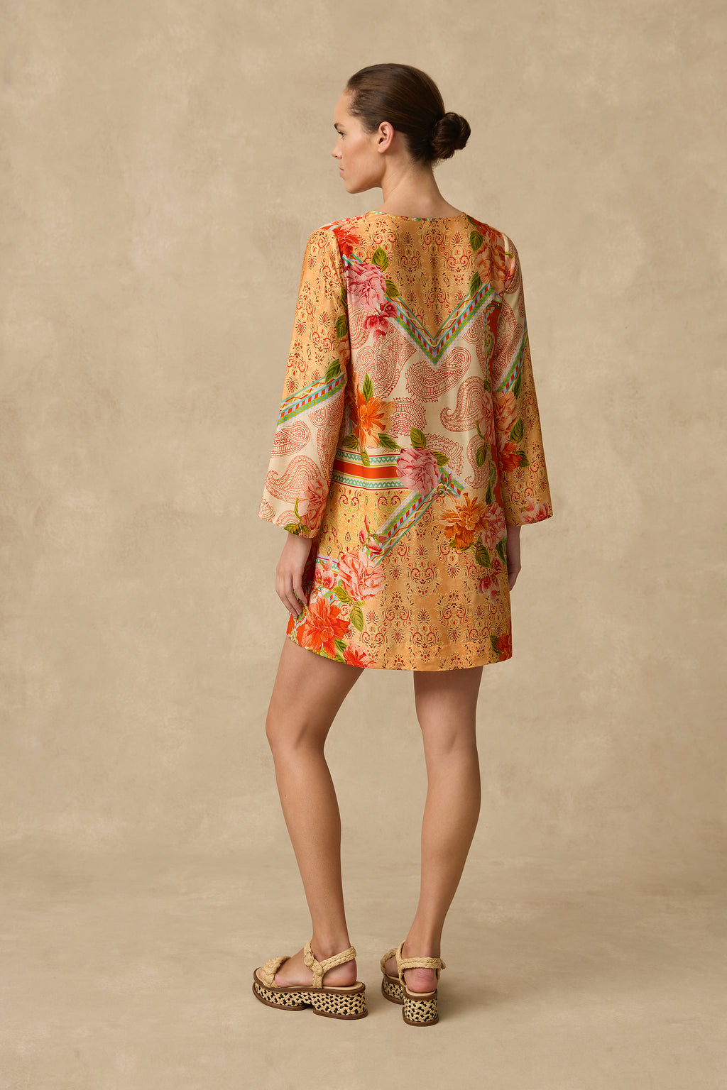 Monte & Lou Mini Kaftan with Floral Print in Rhiannon, Size S Monte & Lou Mini Kaftan with Floral Print in Rhiannon, Size S