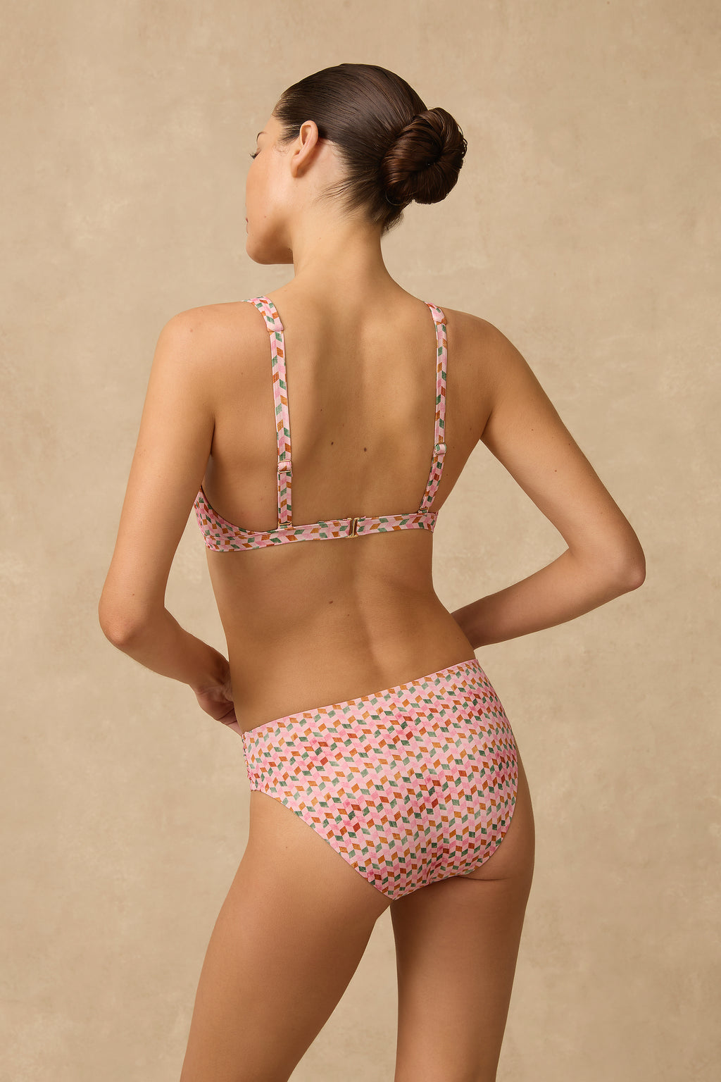 Gemini Mid Rise Ruched Pant